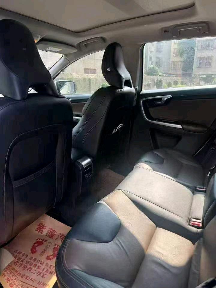 襄阳17年沃尔沃XC605