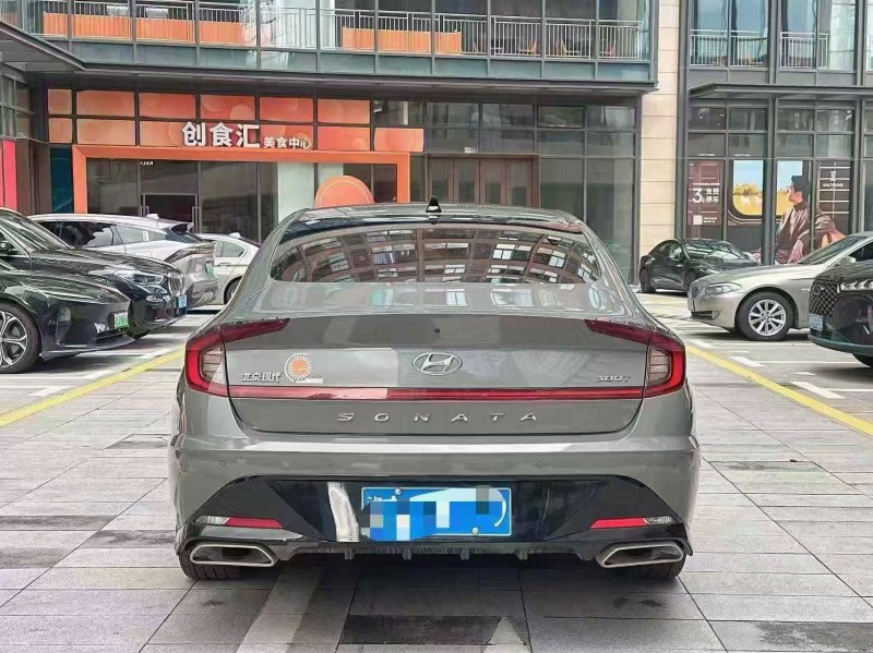 深圳20年现代菲斯塔9
