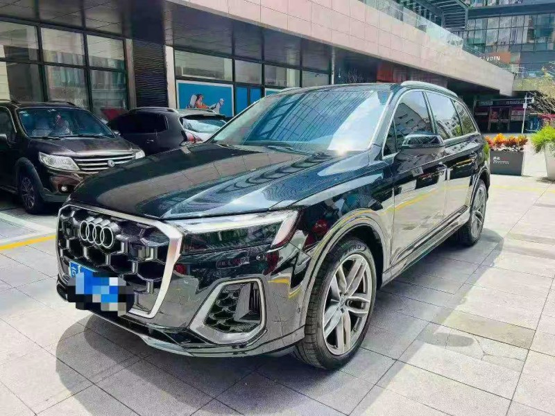 深圳25年奥迪Q73