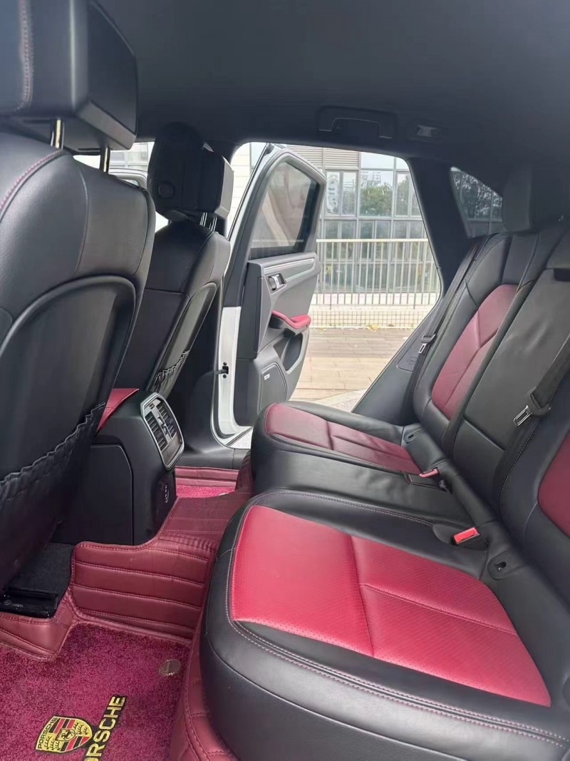 佛山22年保时捷Macan6
