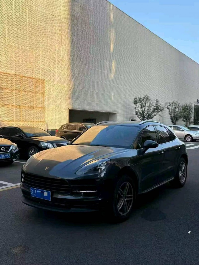 岳阳19年保时捷Macan2