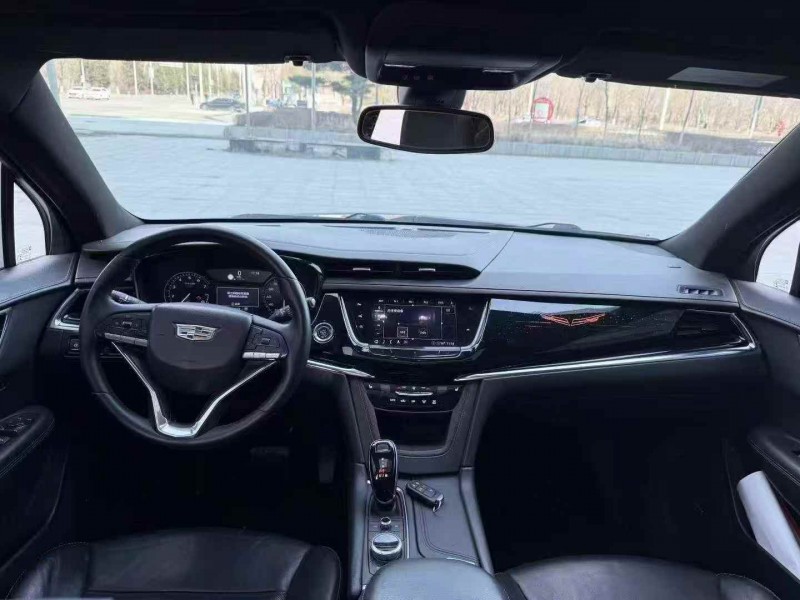 吉林20年凯迪拉克XT65