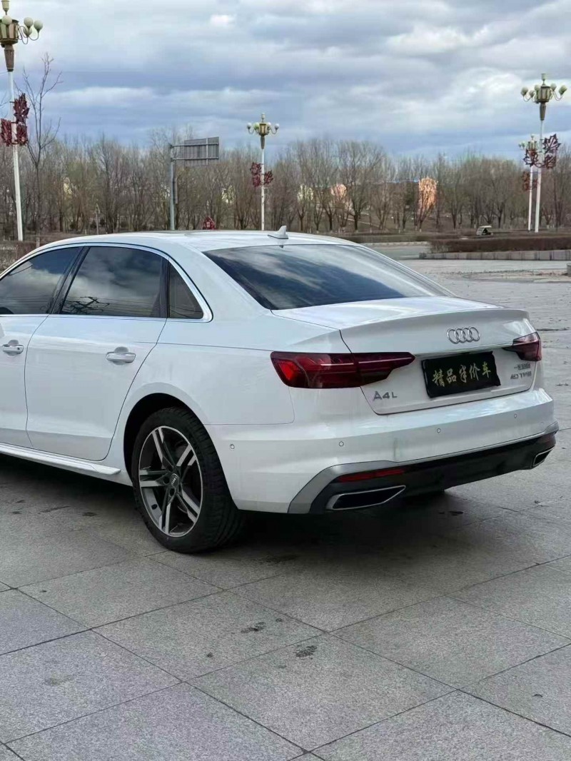 吉林21年奥迪A4L3
