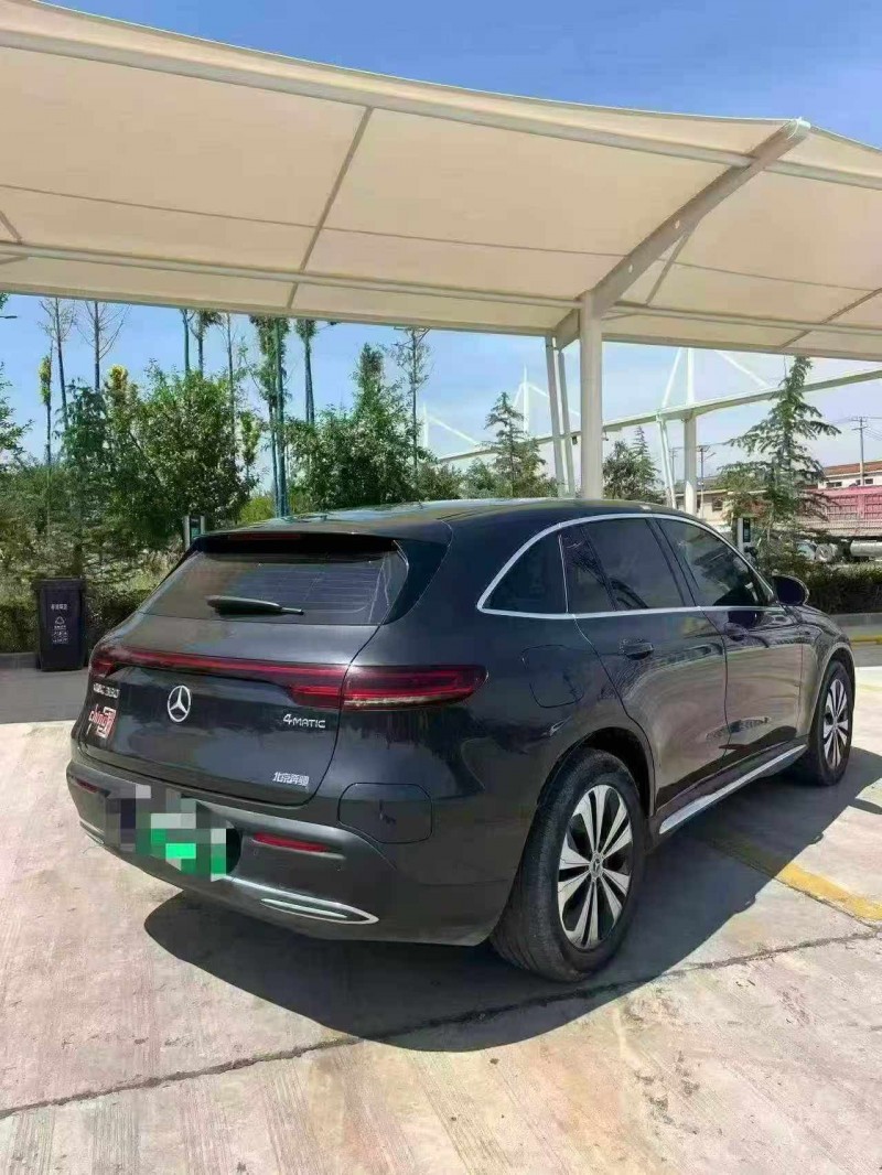 东营22年奔驰EQC5