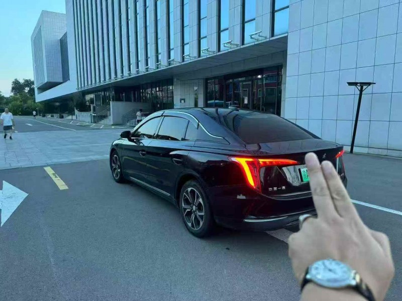 东营22年红旗E-QM56