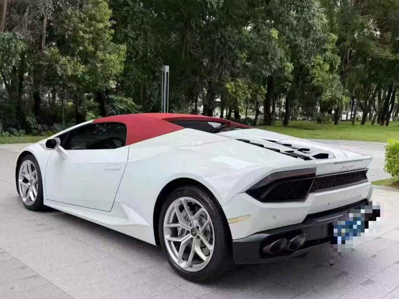 佛山18年兰博基尼Huracan8