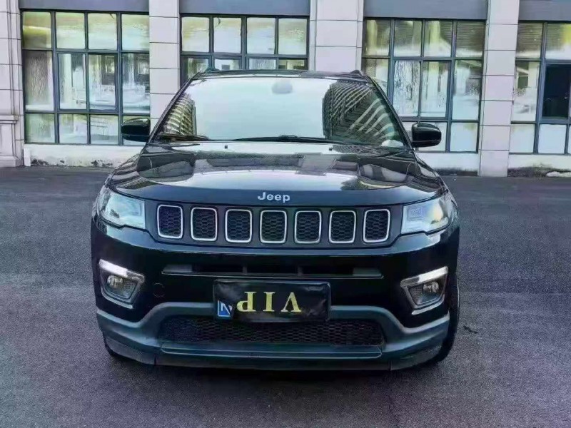 三明18年Jeep指南者1
