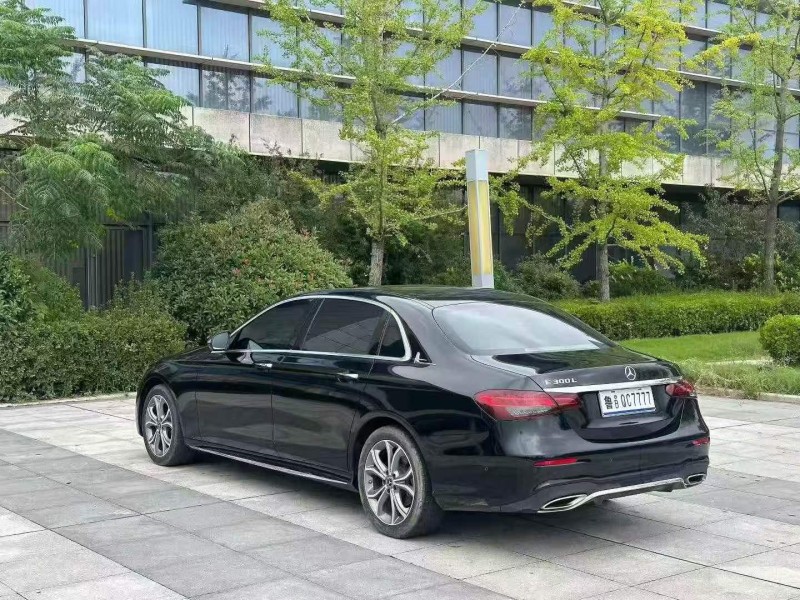 青岛20年奔驰E7