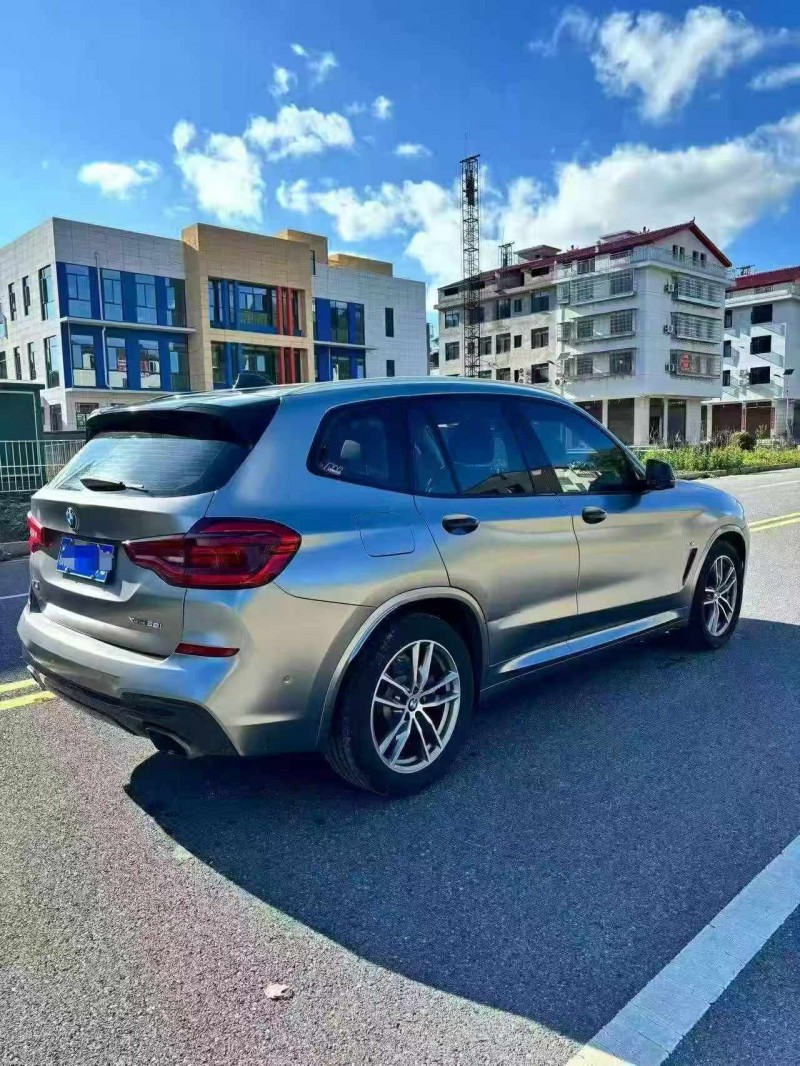 邵阳19年宝马X38