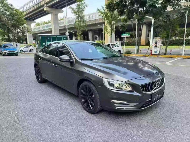 邵阳18年沃尔沃S60L6