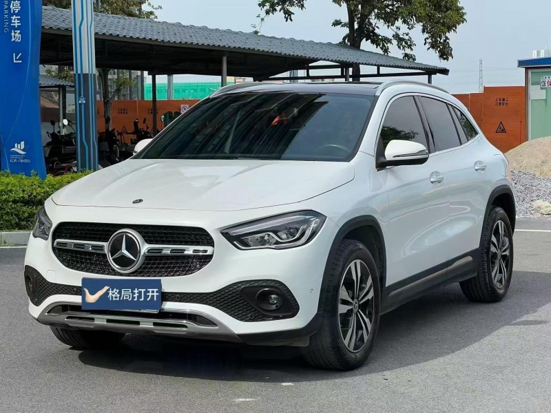 东莞21年奔驰GLA4