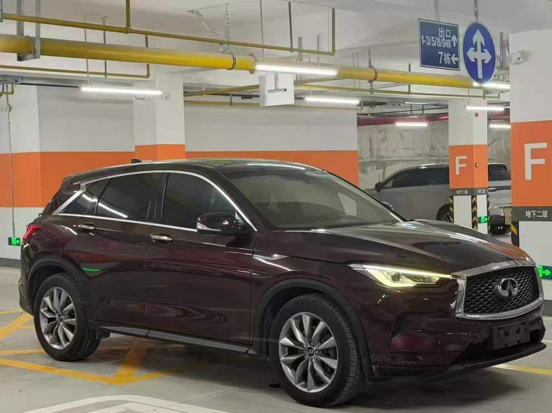 十堰21年英菲尼迪QX503