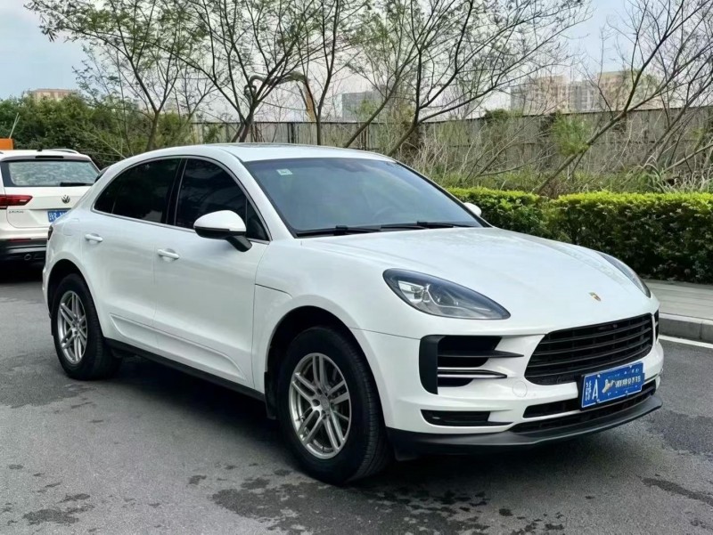 东莞20年保时捷Macan2