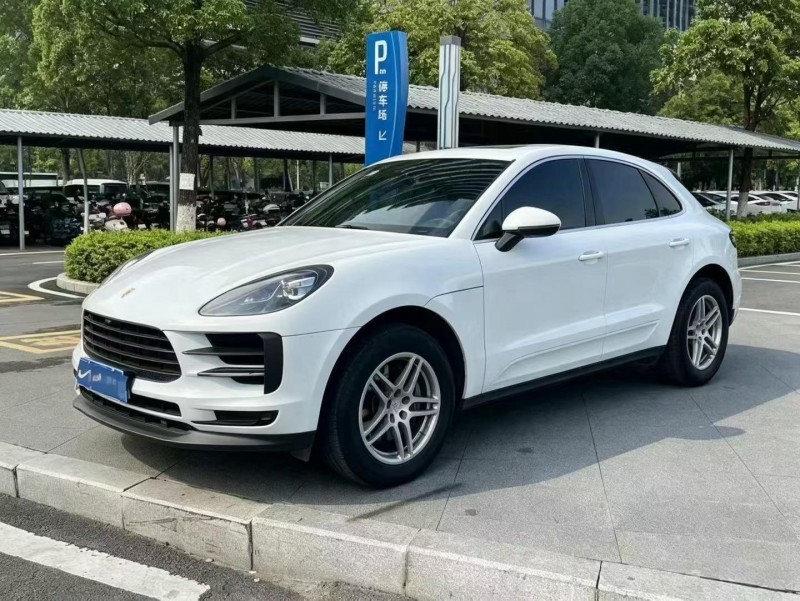 东莞20年保时捷Macan3