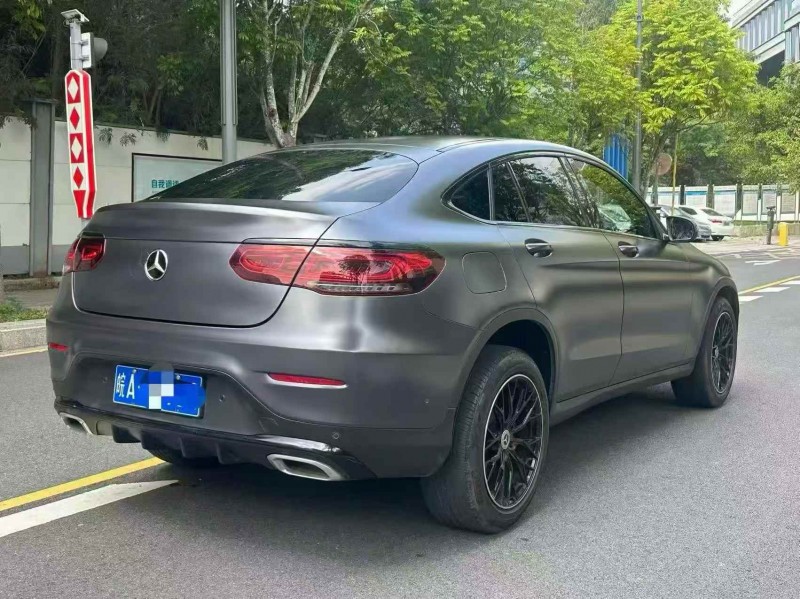 广州22年奔驰GLC7