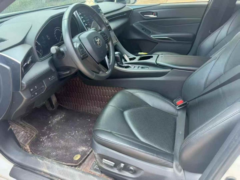 深圳22年丰田亚洲龙6