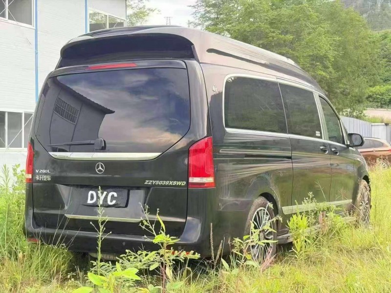广元20年奔驰V9