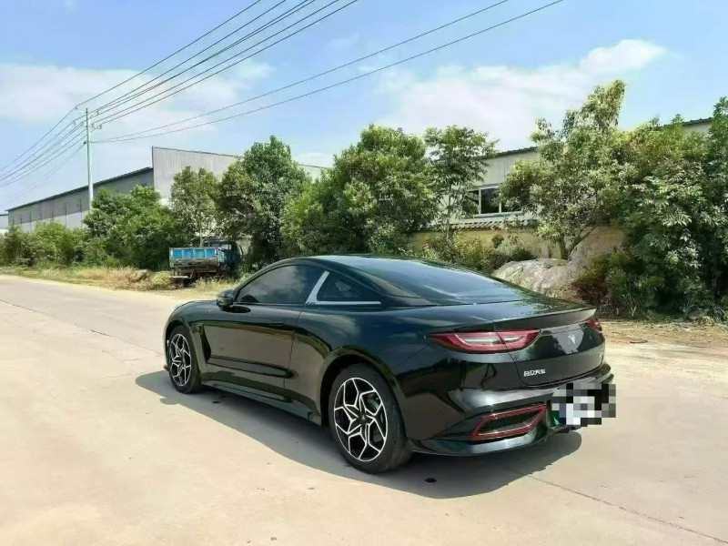 菏泽23年哪吒GT8