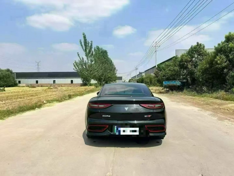 菏泽23年哪吒GT9