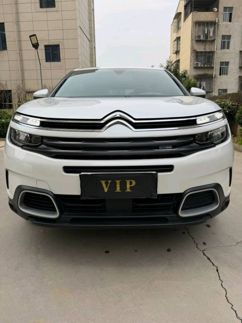 襄阳22年雪铁龙天逸 C5 AIRCROSS3