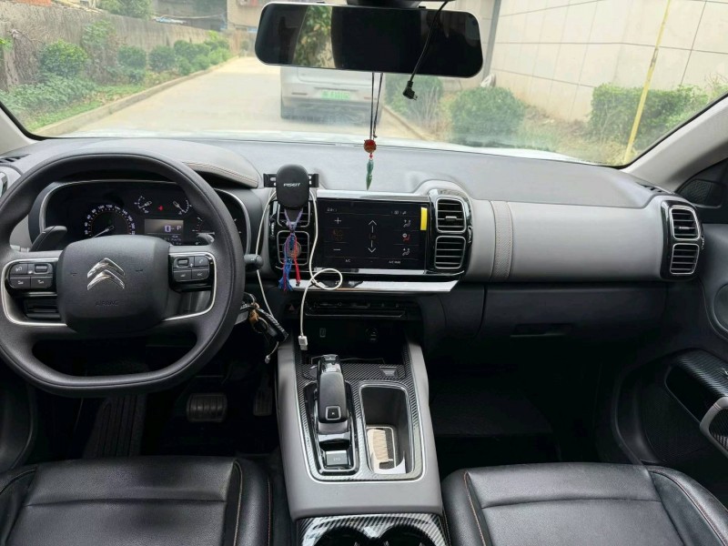 襄阳22年雪铁龙天逸 C5 AIRCROSS4