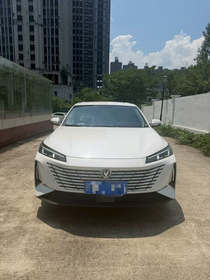 南昌26年长安汽车逸动1