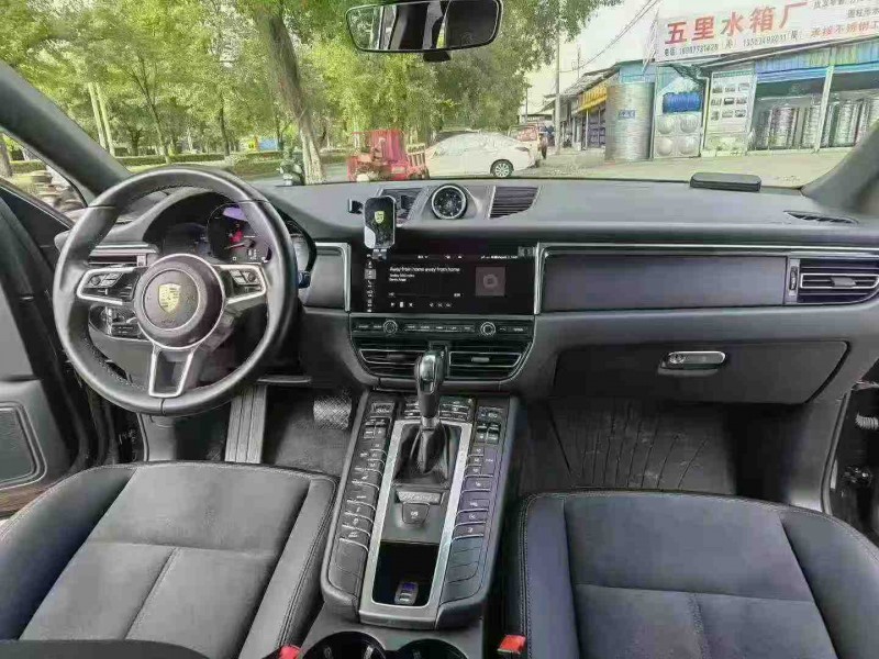 桂林20年保时捷Macan3
