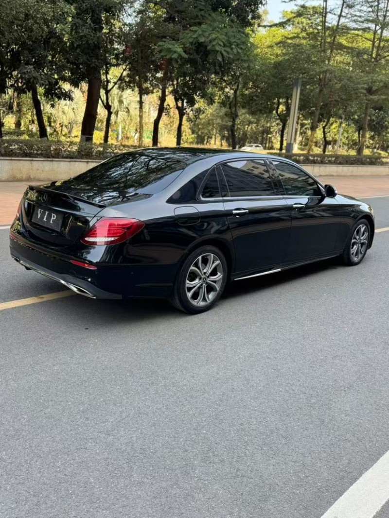 东莞20年奔驰E8