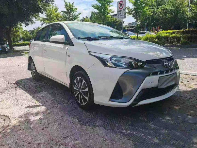 桂林18年丰田YARiS L 致炫3
