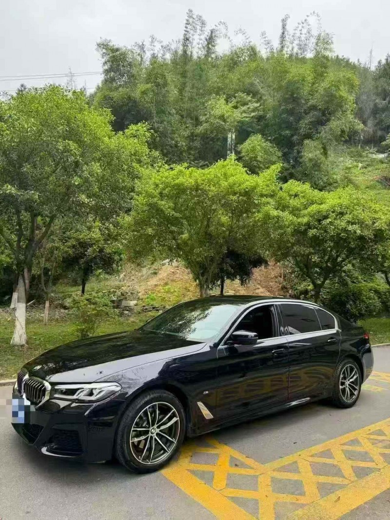重庆23年宝马5系2