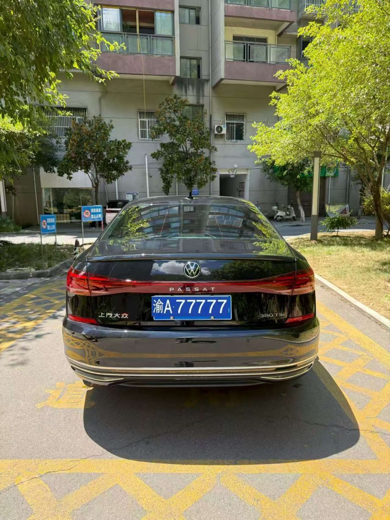 重庆25年大众帕萨特5