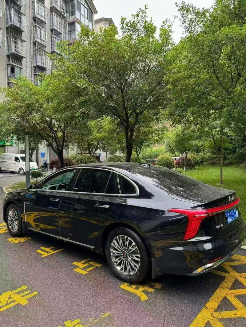 重庆25年红旗H56