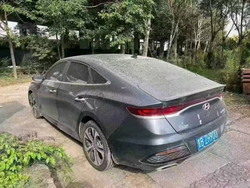嘉兴21年现代菲斯塔2