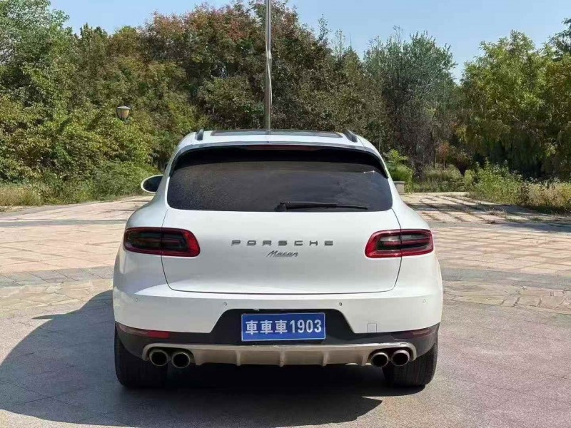 烟台17年保时捷Macan7