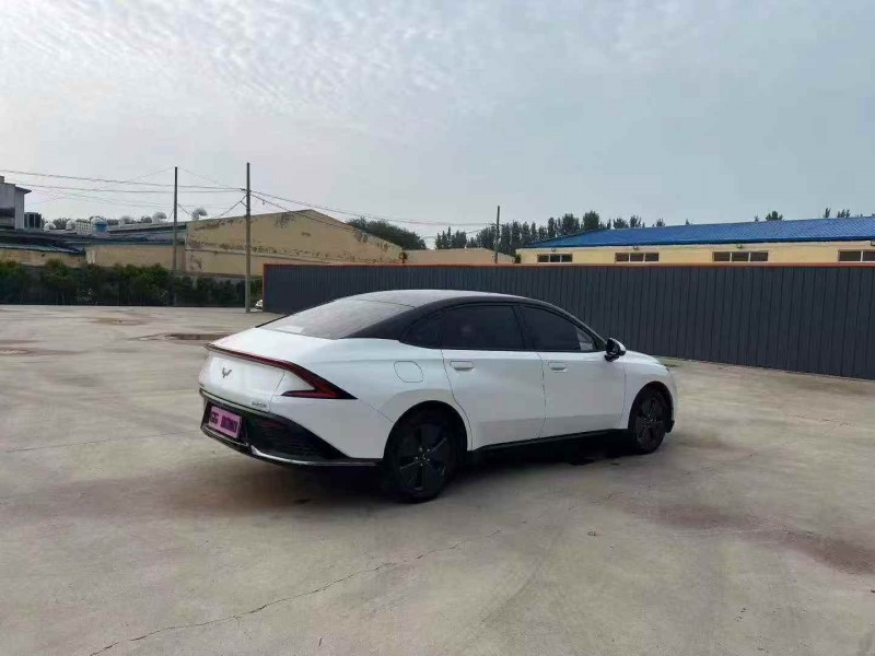 东营24年五菱汽车星光6