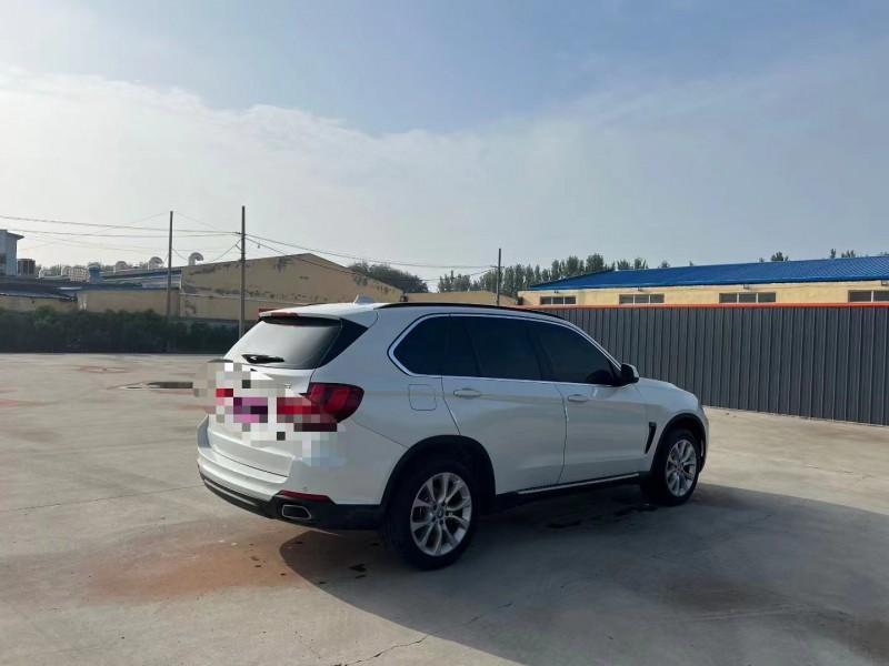 青岛16年宝马X57