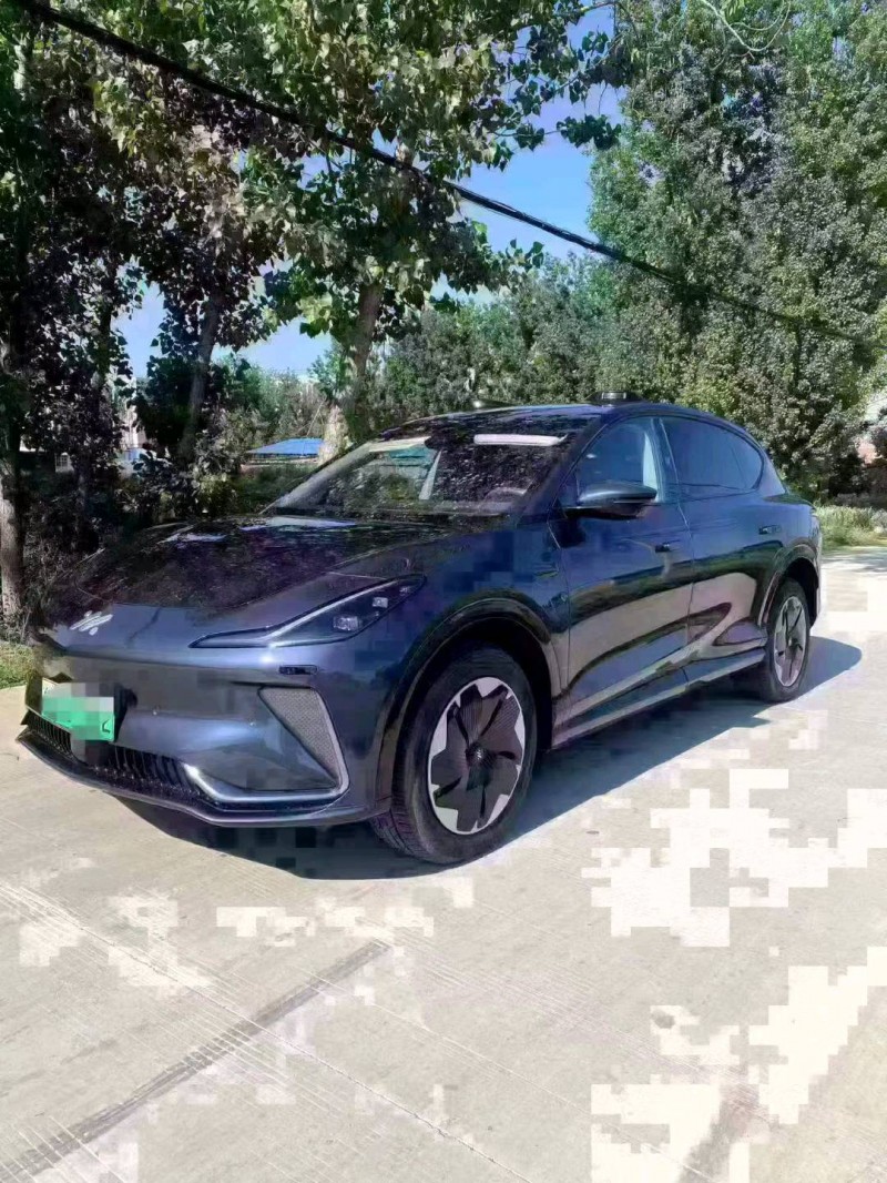 新乡25年智己LS73