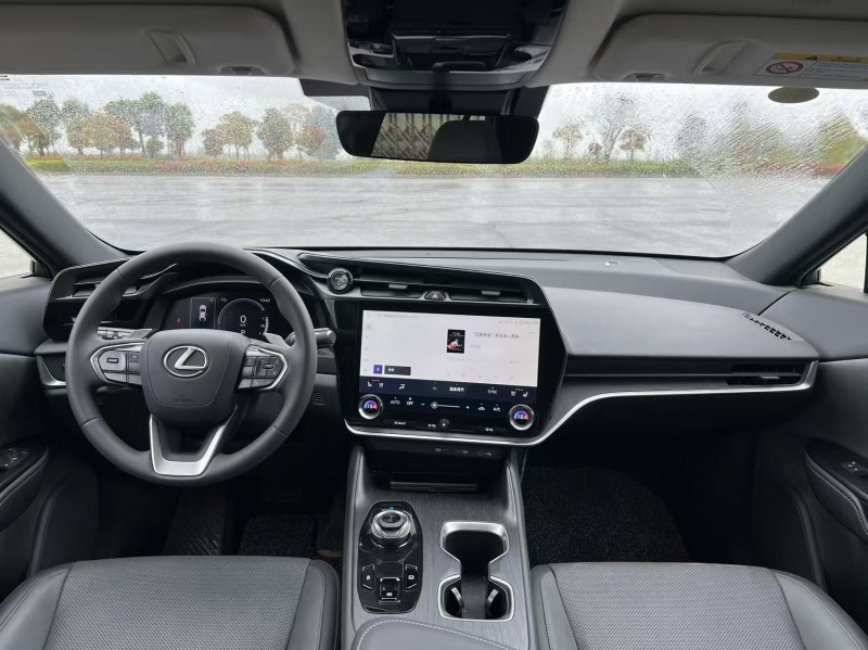盐城23年雷克萨斯RX7