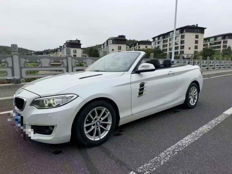 东营16年宝马2系3
