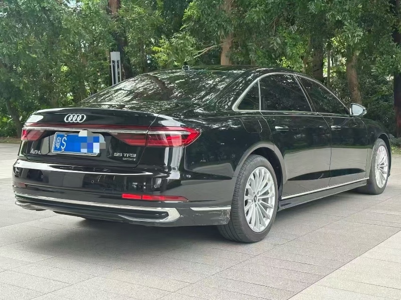 深圳23年奧迪A8L7