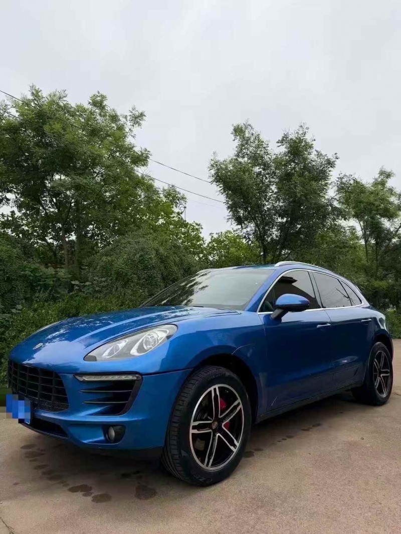 枣庄15年保时捷Macan2