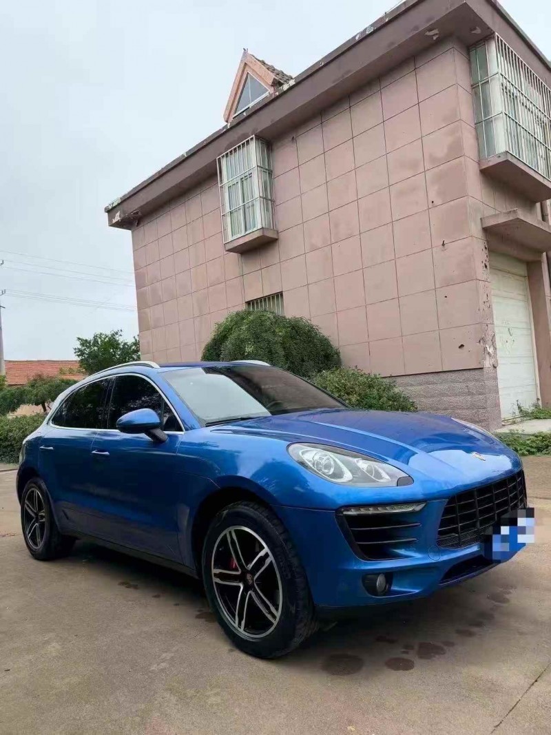 枣庄15年保时捷Macan3