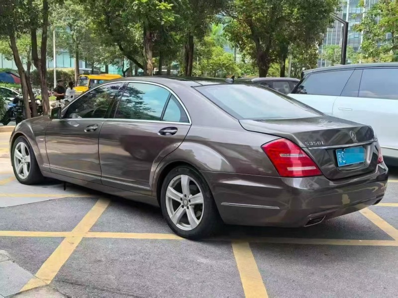 深圳12年奔驰S7