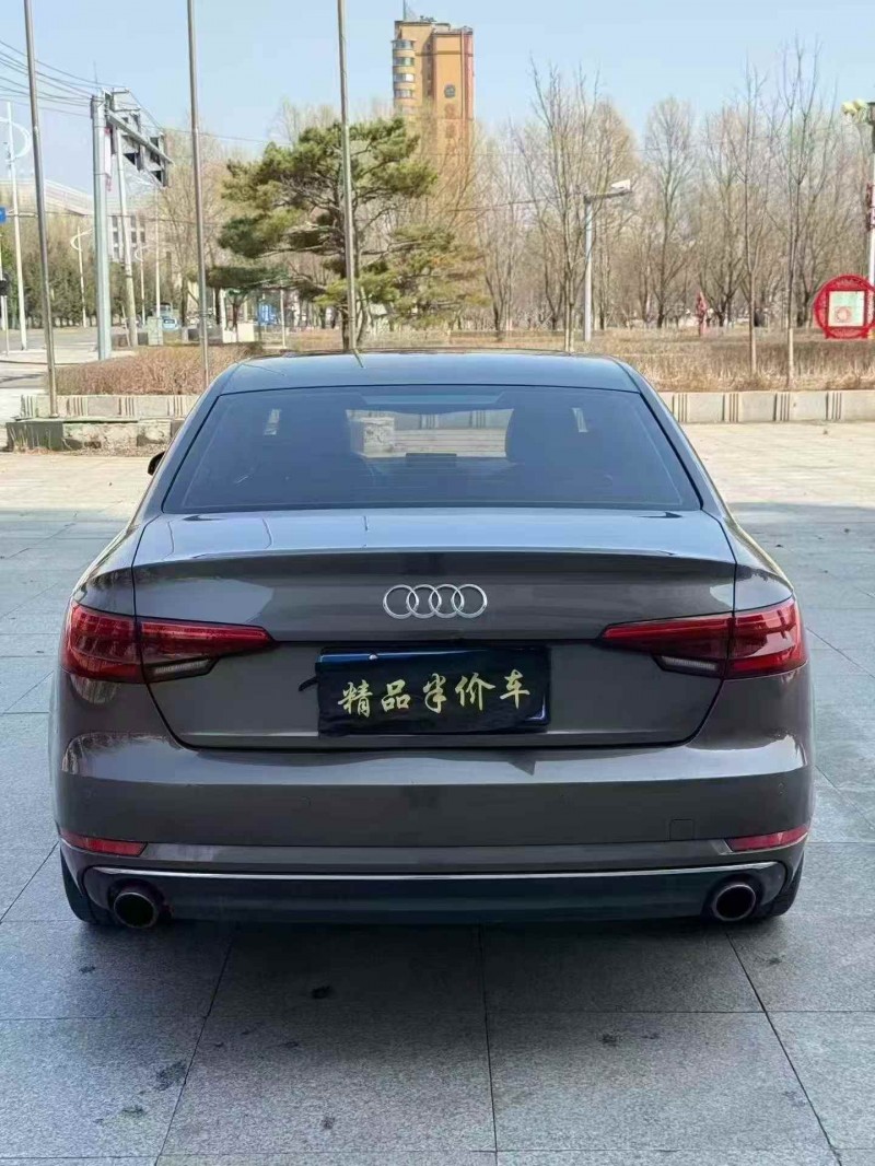 吉林17年奥迪A4L4