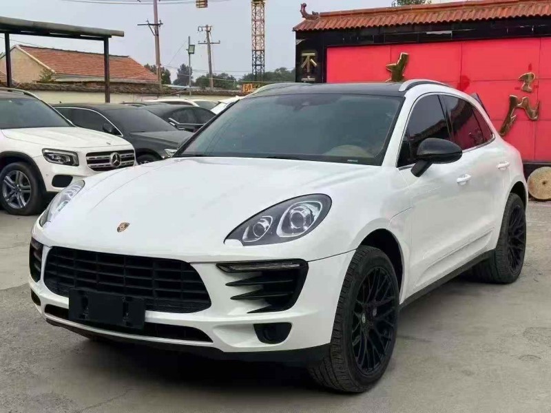 淄博17年保时捷Macan3