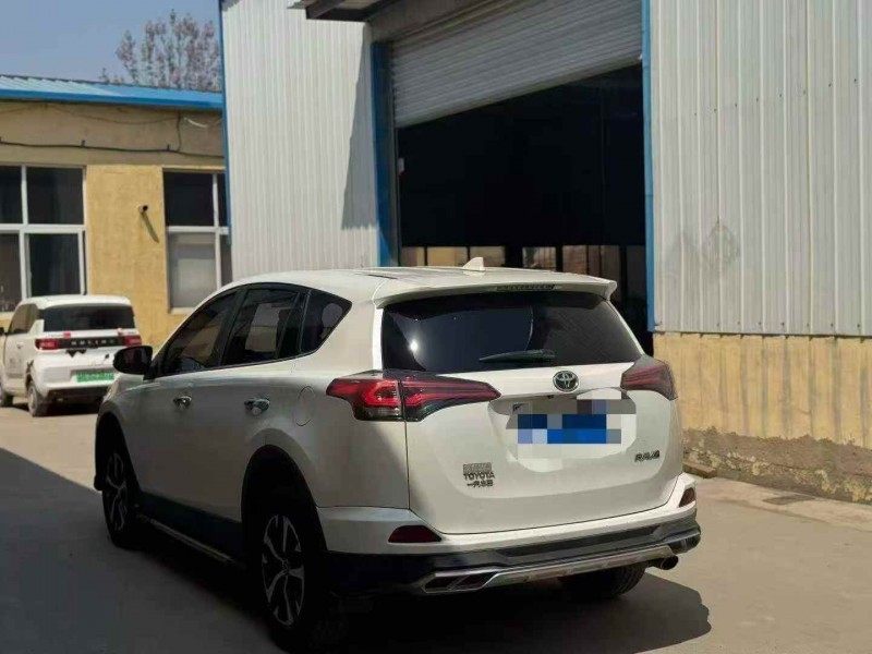 青岛18年丰田RAV4荣放7