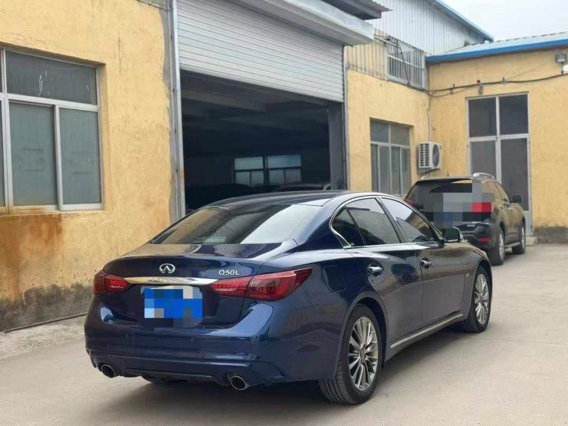 青岛18年英菲尼迪Q50L8