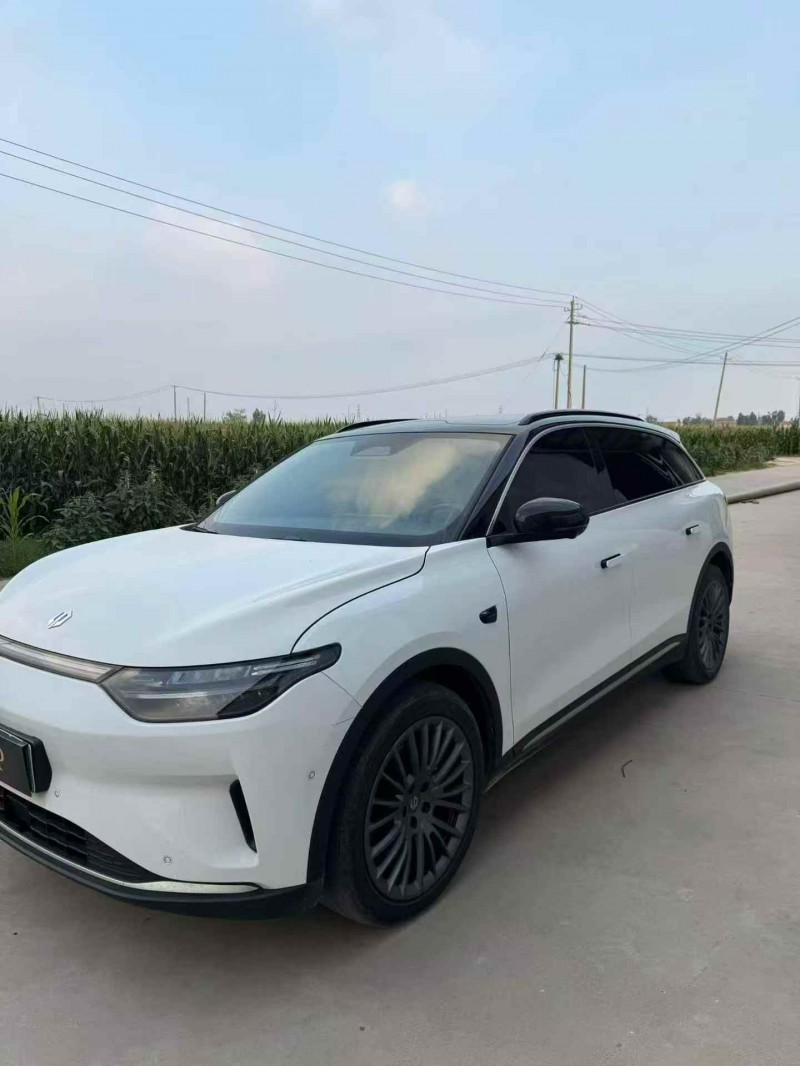 东营25年零跑汽车C115