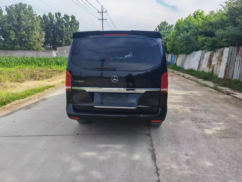 商丘17年奔驰V8