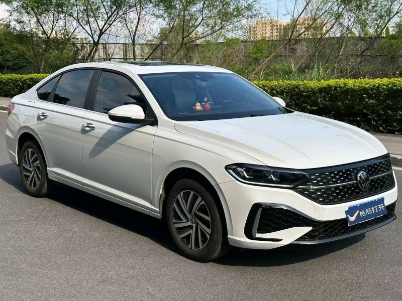 东莞25年大众朗逸6